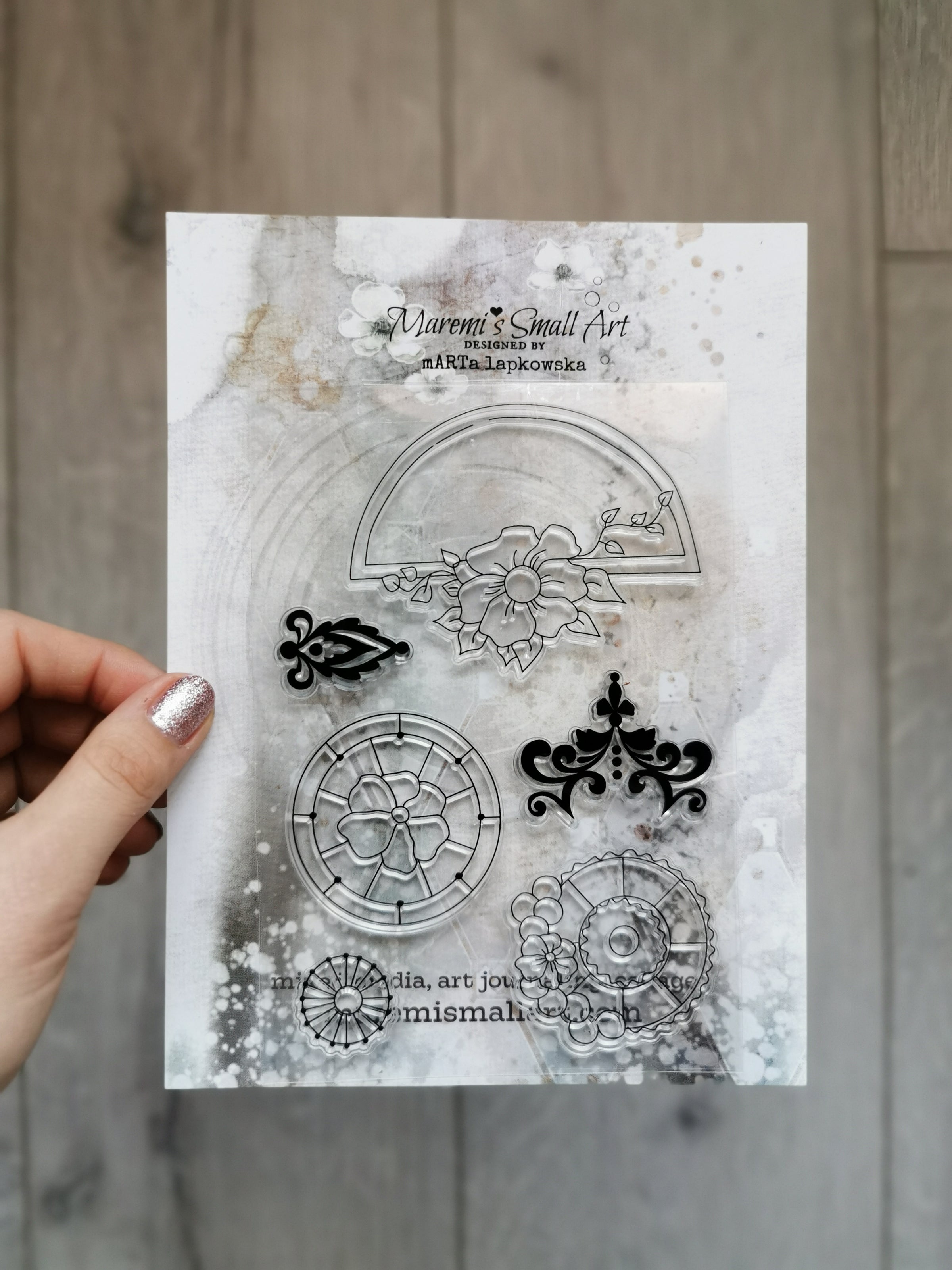 Maremi's Stamp Set Ornament 1