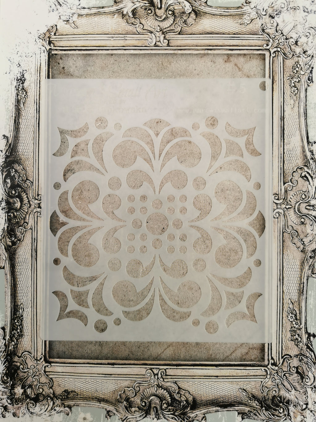 NEW! Stencil 5 Maremi Small Art